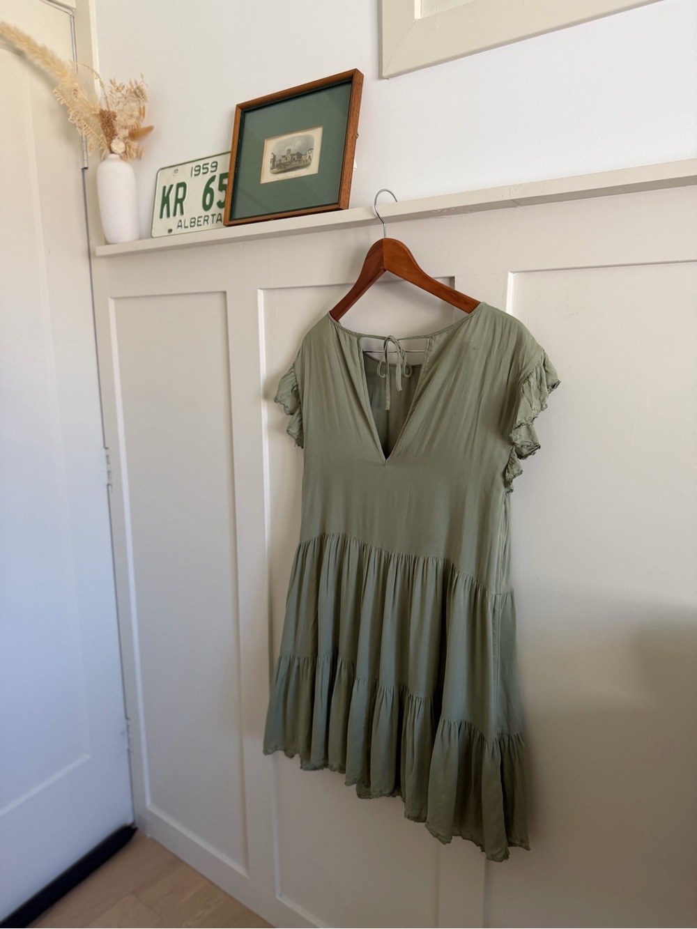 Wilfred Olive Green Tiered Ruffle Sleeve Dress